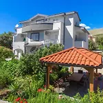 Vesna By Interhome