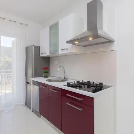 Vesna By Interhome *
